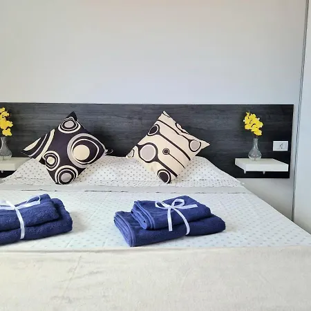 Gæstehus Habitacion Privada En Apartamento Moderno Compartido Cerca De La Playa Y Aeropuerto San Isidro (Tenerife)
