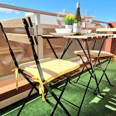Habitacion Privada En Apartamento Moderno Compartido Cerca De La Playa Y Aeropuerto Gasthuis